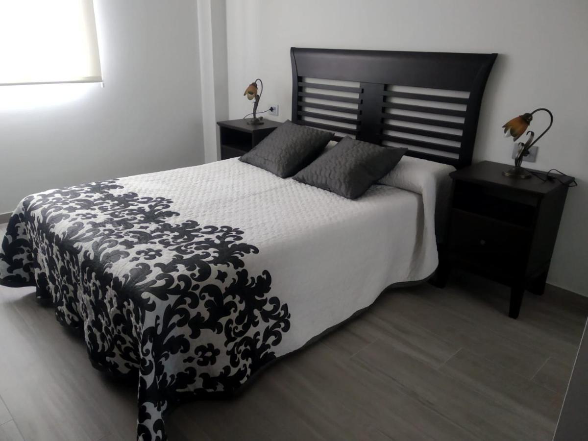Amplio Apartamento En Illa De Arousa, Proximo A La Playa Bagian luar foto