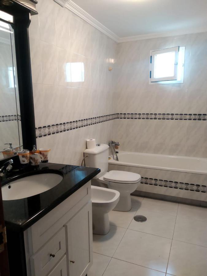 Amplio Apartamento En Illa De Arousa, Proximo A La Playa Bagian luar foto