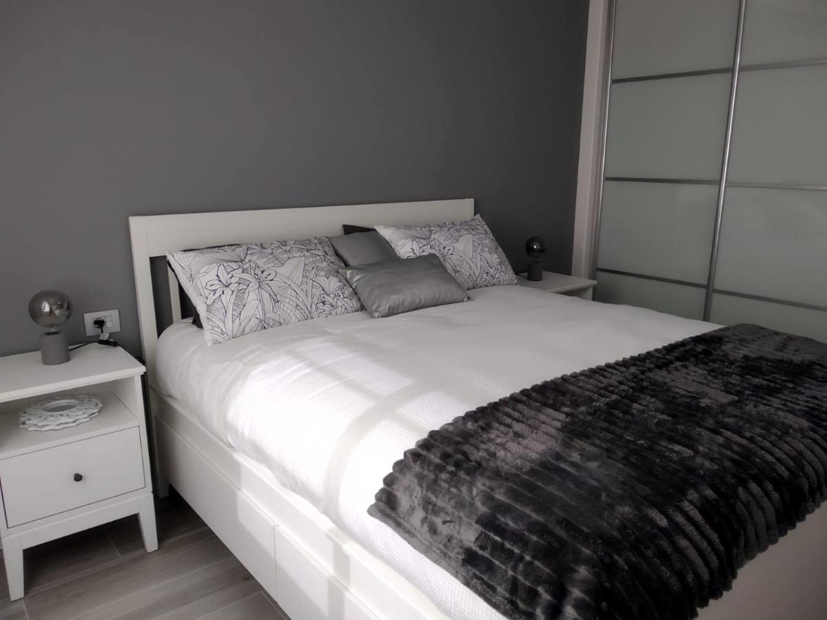 Amplio Apartamento En Illa De Arousa, Proximo A La Playa Bagian luar foto