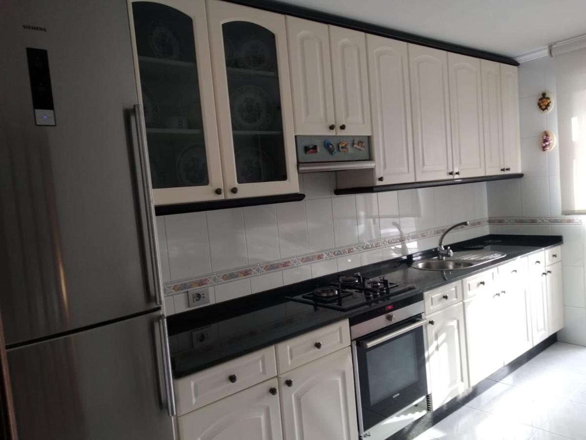 Amplio Apartamento En Illa De Arousa, Proximo A La Playa Bagian luar foto